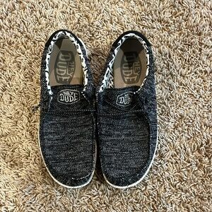 Boys Hey Dude - worn twice, like new!